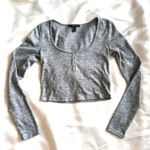 Forever21 Cropped Long Sleep Top